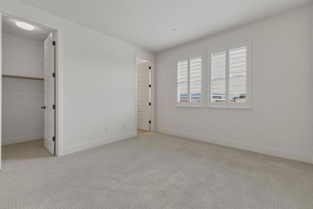 2737 5th Street, Alameda, CA 94501