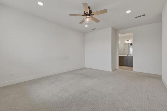 2737 5th Street, Alameda, CA 94501