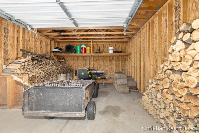 14218 W Church Road, Howard City, MI 49329
