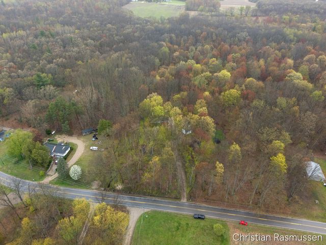 14218 W Church Road, Howard City, MI 49329