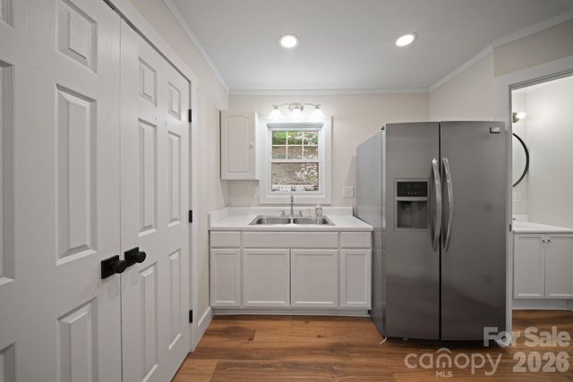 70 Melton Road, Candler, NC 28715