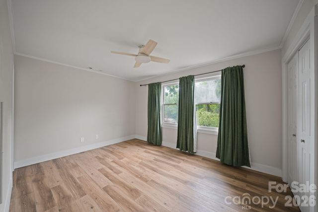 70 Melton Road, Candler, NC 28715