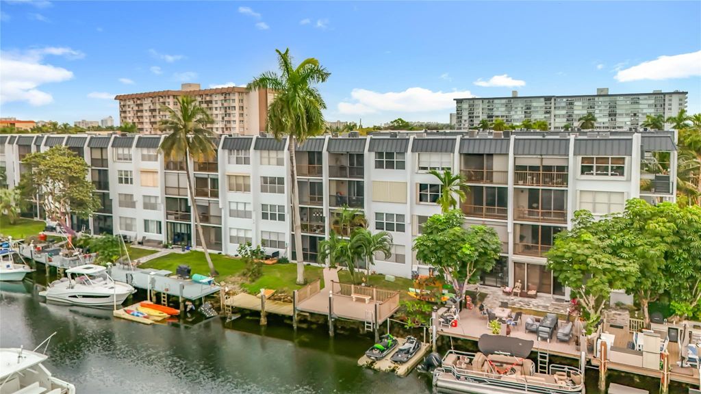777 S Federal Highway 304-n, Pompano Beach, FL 33062