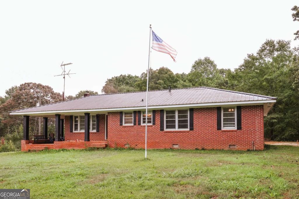 266 Water Oak Road, Danielsville, GA 30633