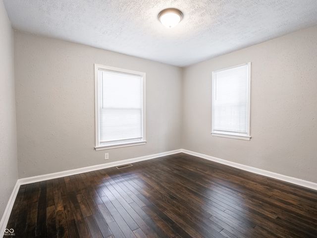 5745 S County Road 150 E, Clayton, IN 46118