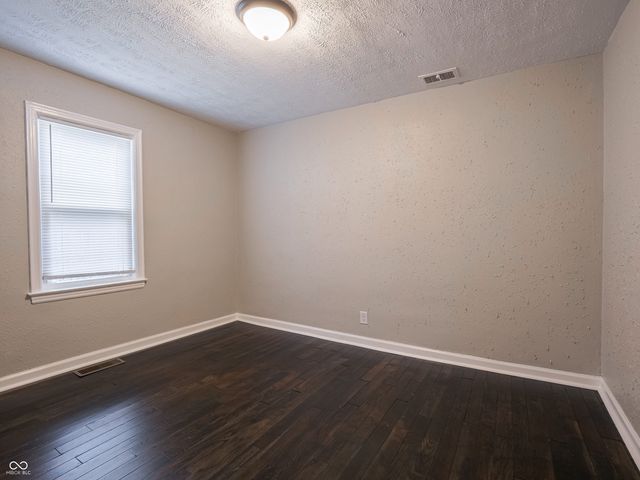 5745 S County Road 150 E, Clayton, IN 46118