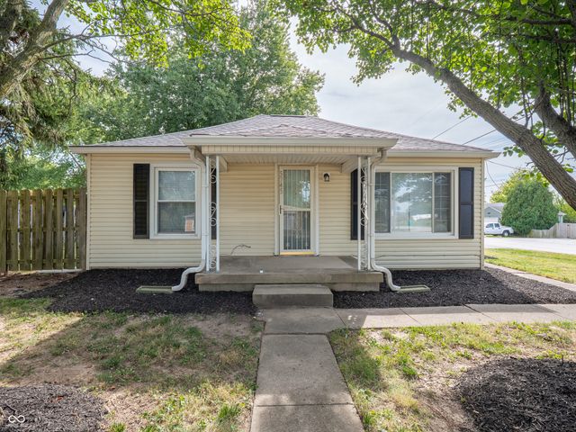 5745 S County Road 150 E, Clayton, IN 46118