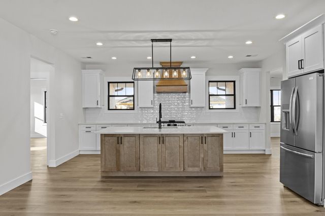 221 Madison Avenue, Nicholasville, KY 40356