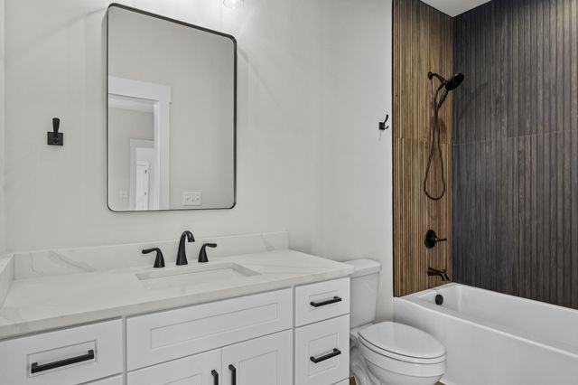 221 Madison Avenue, Nicholasville, KY 40356