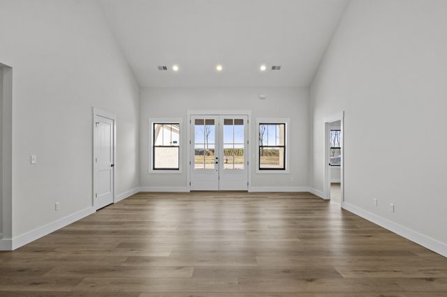 221 Madison Avenue, Nicholasville, KY 40356