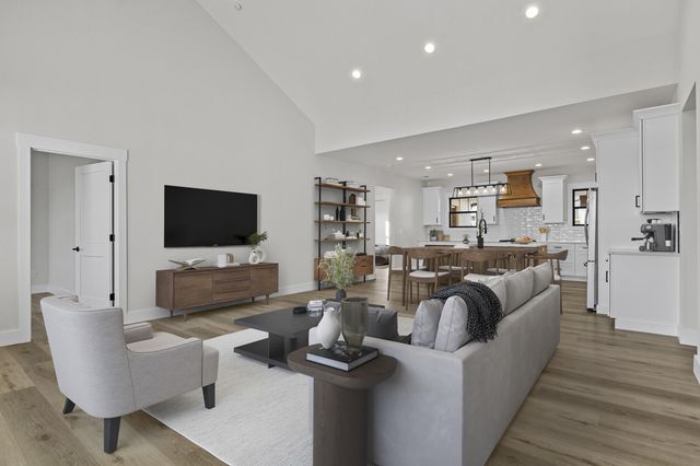 221 Madison Avenue, Nicholasville, KY 40356