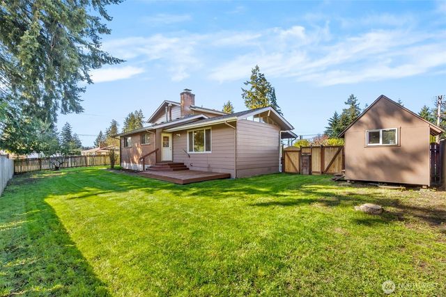 6801 Husky Way SE, Lacey, WA 98503