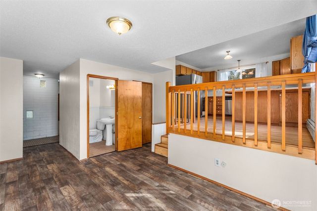 6801 Husky Way SE, Lacey, WA 98503