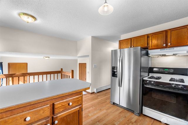 6801 Husky Way SE, Lacey, WA 98503