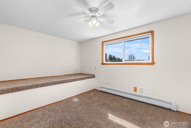 6801 Husky Way SE, Lacey, WA 98503