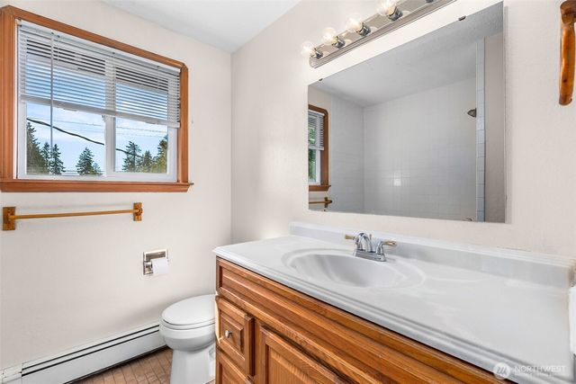 6801 Husky Way SE, Lacey, WA 98503