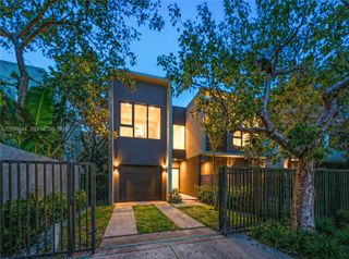 3086 Indiana Street, Miami, FL 33133