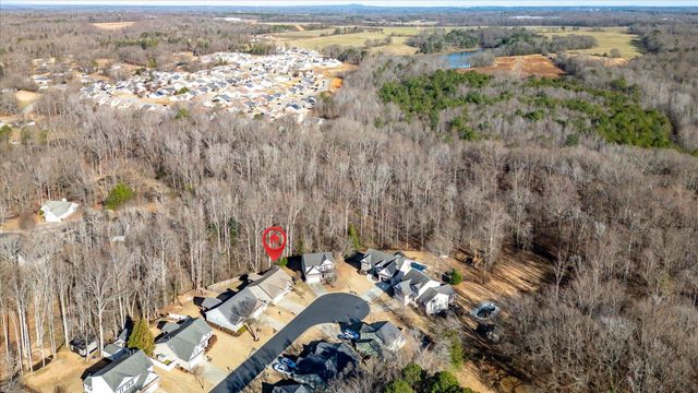 227 Heritage Creek Drive, Boiling Springs, SC 29316