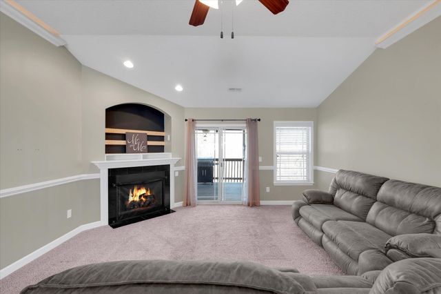 227 Heritage Creek Drive, Boiling Springs, SC 29316