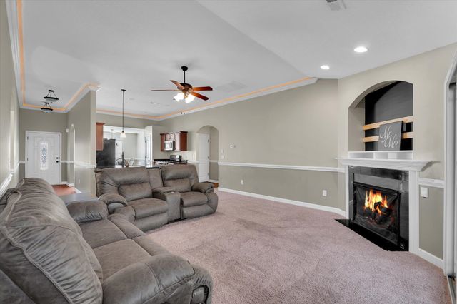 227 Heritage Creek Drive, Boiling Springs, SC 29316