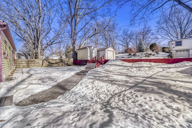 2506 Meridian Drive, Golden Valley, MN 55422