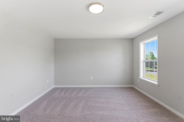 152 GENERAL LEE AVE, Inwood, WV 25428