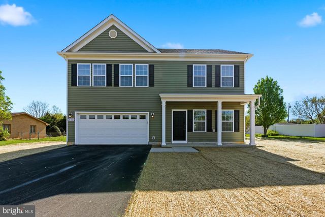 152 GENERAL LEE AVE, Inwood, WV 25428