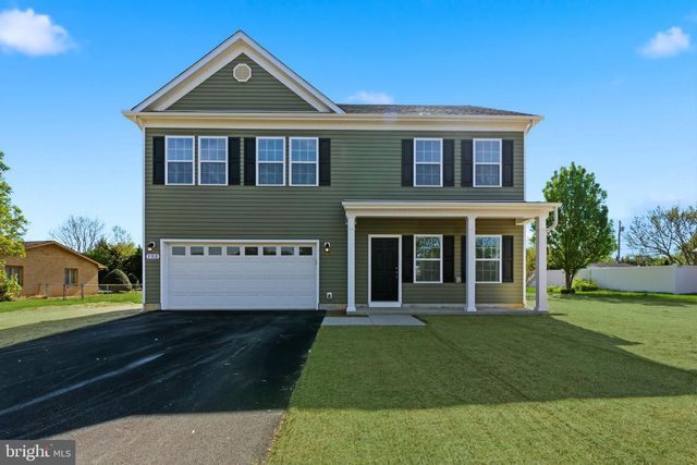 152 GENERAL LEE AVE, Inwood, WV 25428