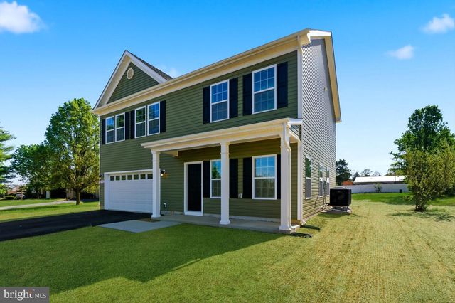 152 GENERAL LEE AVE, Inwood, WV 25428