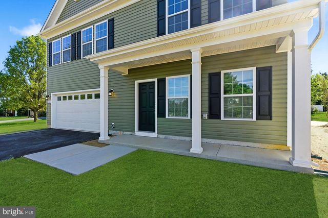 152 GENERAL LEE AVE, Inwood, WV 25428