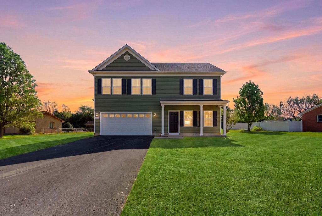 152 GENERAL LEE AVE, Inwood, WV 25428