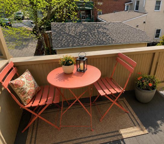 86 North Union Street, Burlington, VT 05401