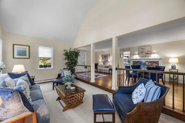 9 Packet Landing, Orleans, MA 02653
