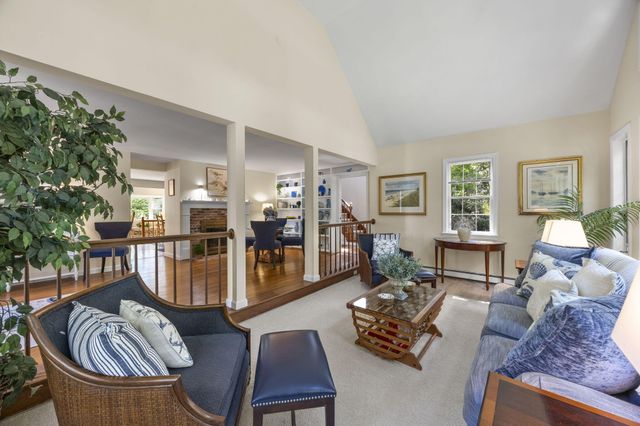 9 Packet Landing, Orleans, MA 02653