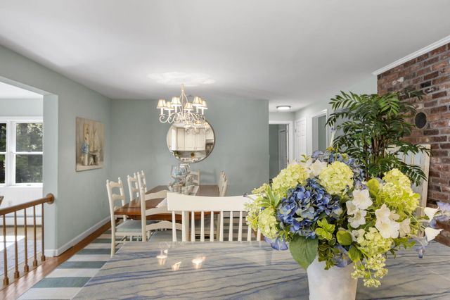 9 Packet Landing, Orleans, MA 02653