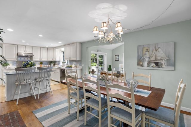 9 Packet Landing, Orleans, MA 02653