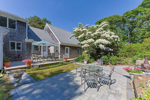 9 Packet Landing, Orleans, MA 02653
