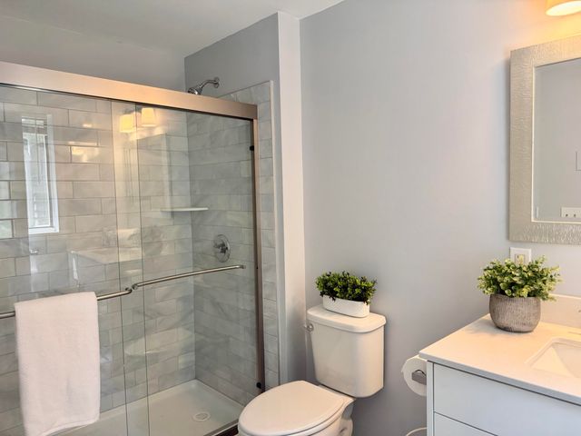 9 Packet Landing, Orleans, MA 02653