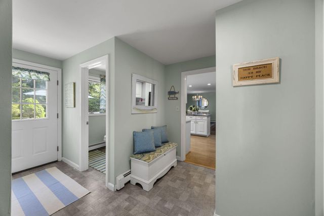 9 Packet Landing, Orleans, MA 02653
