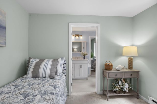 9 Packet Landing, Orleans, MA 02653
