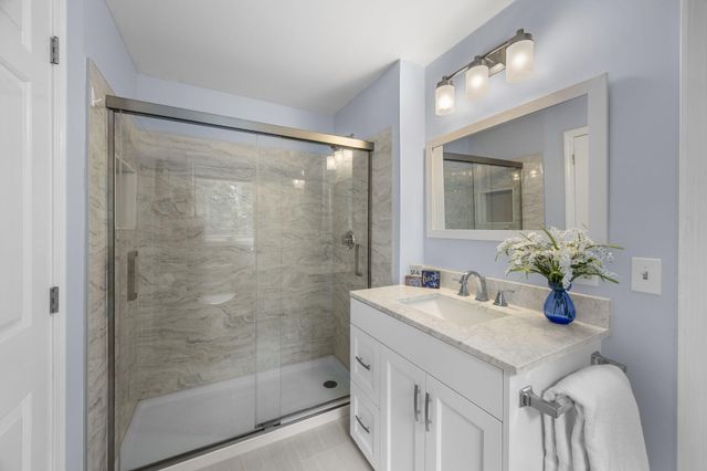 9 Packet Landing, Orleans, MA 02653
