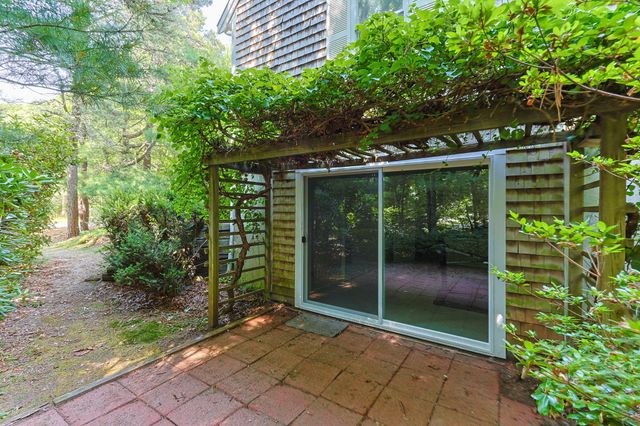 9 Packet Landing, Orleans, MA 02653