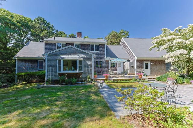 9 Packet Landing, Orleans, MA 02653