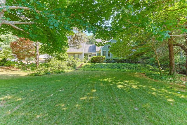 9 Packet Landing, Orleans, MA 02653