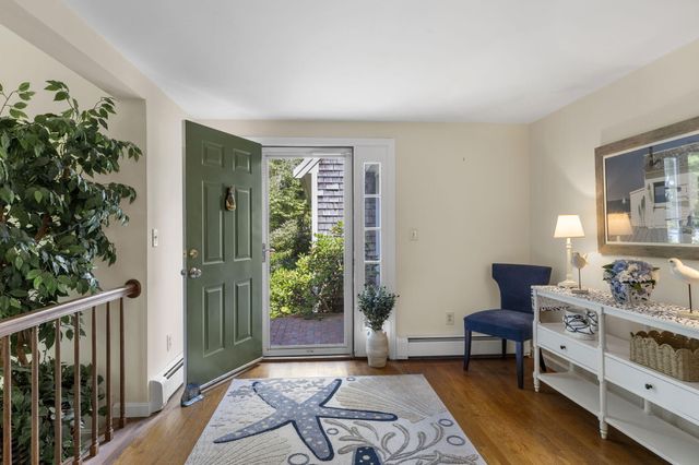 9 Packet Landing, Orleans, MA 02653