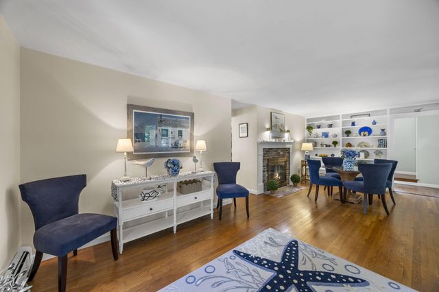 9 Packet Landing, Orleans, MA 02653