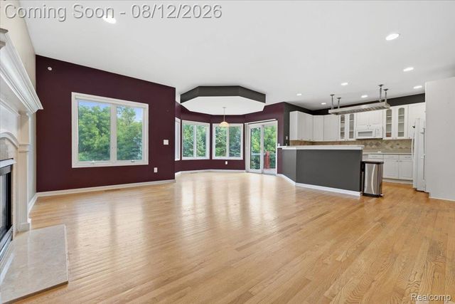 3279 Beach Lake Drive E, Brighton Township, MI 48380