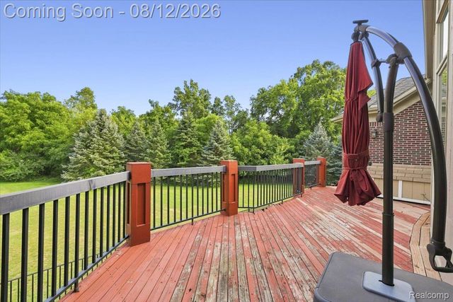 3279 Beach Lake Drive E, Brighton Township, MI 48380