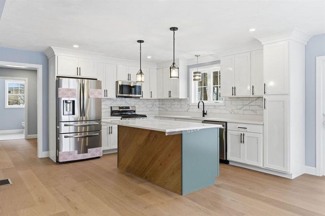 3 Kirk Street, Nashua, NH 03064