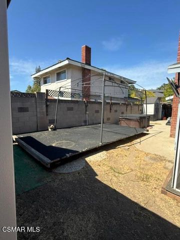 204 Knollwood Drive, Newbury Park, CA 91320